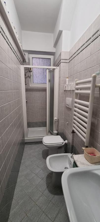 Marco'S Apartment Colosseum Рим Экстерьер фото